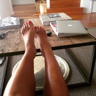 Samantha Armytage feet photo 17