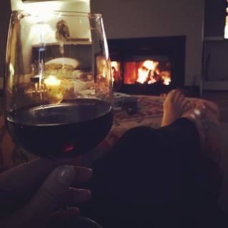 Samantha Armytage feet photo 3