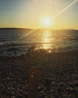 Samantha Armytage feet photo 11