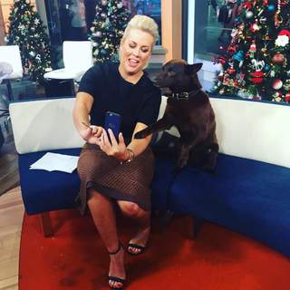 Samantha Armytage feet photo 6