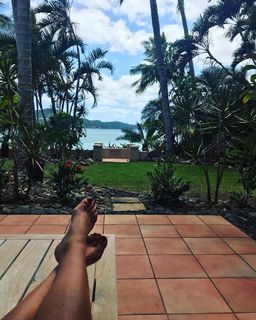 Samantha Armytage feet photo 12