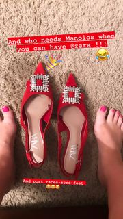 Samantha Armytage feet photo 8