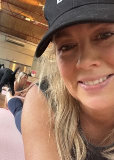 Samantha Armytage feet photo 14