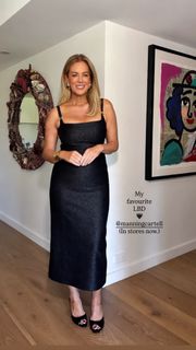 Samantha Armytage feet photo 1