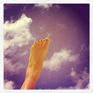 Samantha Barks feet photo 12