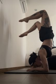 Samantha Barrón feet photo 3