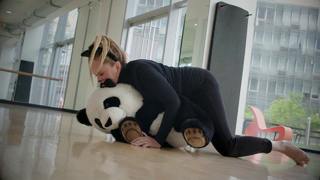 Samantha Bee feet photo 12