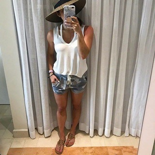Samantha Belbel feet photo 1