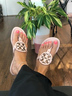 Samantha Belbel feet photo 2