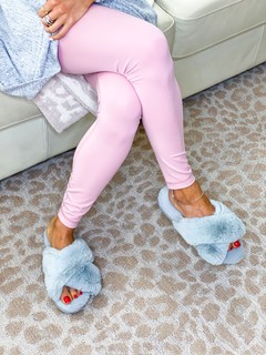 Samantha Belbel feet photo 17