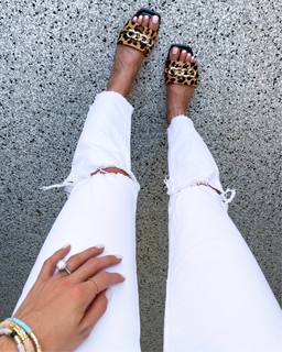 Samantha Belbel feet photo 2