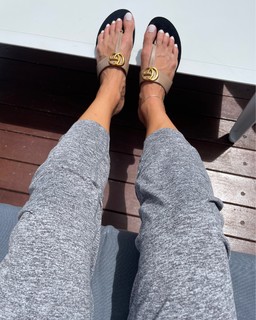 Samantha Belbel feet photo 9