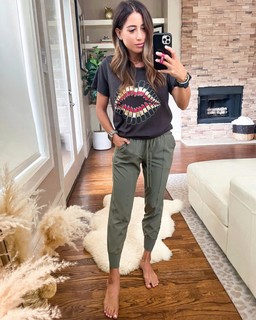Samantha Belbel feet photo 18