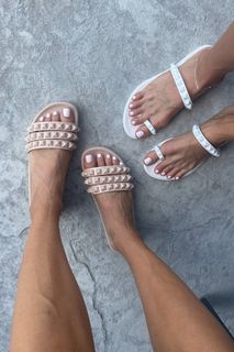 Samantha Belbel feet photo 3
