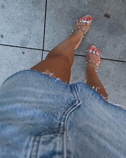 Samantha Belbel feet photo 9