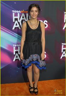 Samantha Boscarino feet photo 7