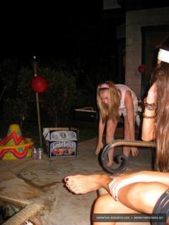 Samantha Boscarino feet photo 13
