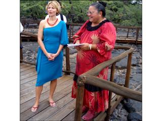 Samantha Brown feet photo thumbnail