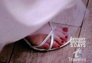 Samantha Brown feet photo thumbnail