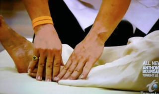 Samantha Brown feet photo thumbnail