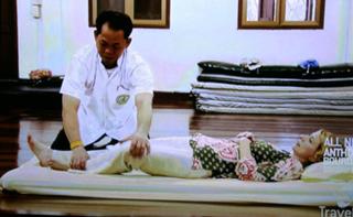 Samantha Brown feet photo thumbnail