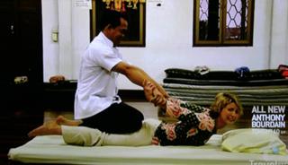 Samantha Brown feet photo thumbnail