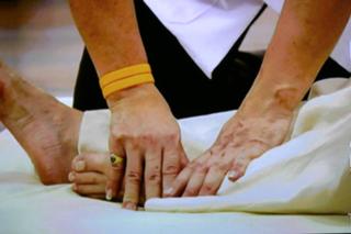 Samantha Brown feet photo thumbnail