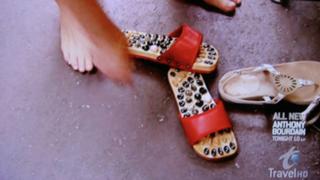 Samantha Brown feet photo thumbnail