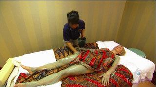 Samantha Brown feet photo thumbnail