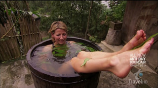 Samantha Brown feet photo thumbnail