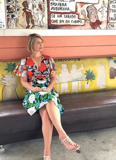 Samantha Brown feet photo thumbnail