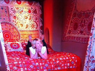 Samantha Brown feet photo thumbnail