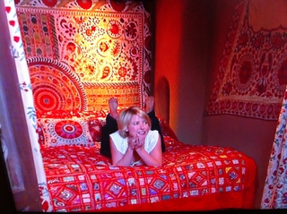 Samantha Brown feet photo thumbnail