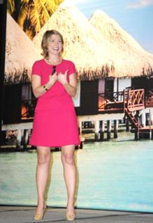 Samantha Brown feet photo thumbnail