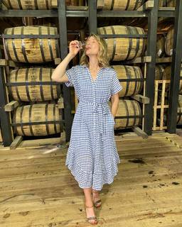 Samantha Brown feet photo thumbnail