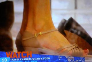 Samantha Brown feet photo thumbnail