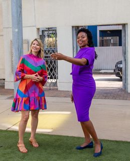 Samantha Brown feet photo thumbnail