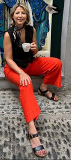 Samantha Brown feet photo 2