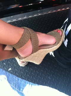 Samantha Busch feet photo 8