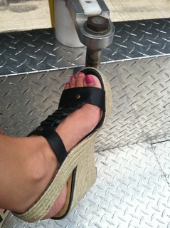 Samantha Busch feet photo 7
