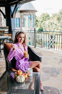 Samantha Busch feet photo 8