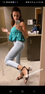 Samantha Busch feet photo 3