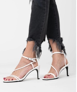Samantha Busch feet photo 17