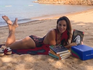Samantha Busch feet photo 20