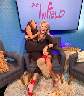 Samantha Busch feet photo 15