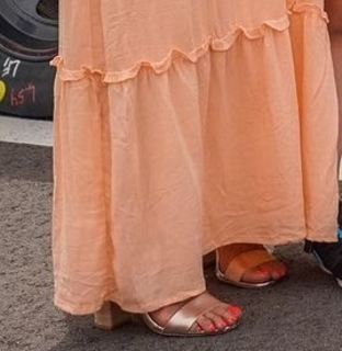 Samantha Busch feet photo 1