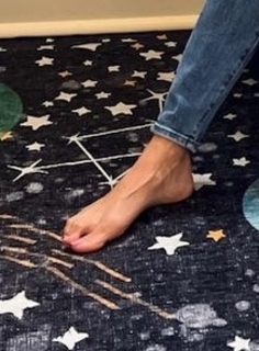 Samantha Busch feet photo 18