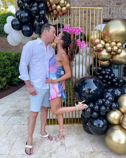 Samantha Busch feet photo 6