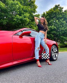 Samantha Busch feet photo 4