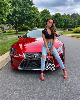 Samantha Busch feet photo 3